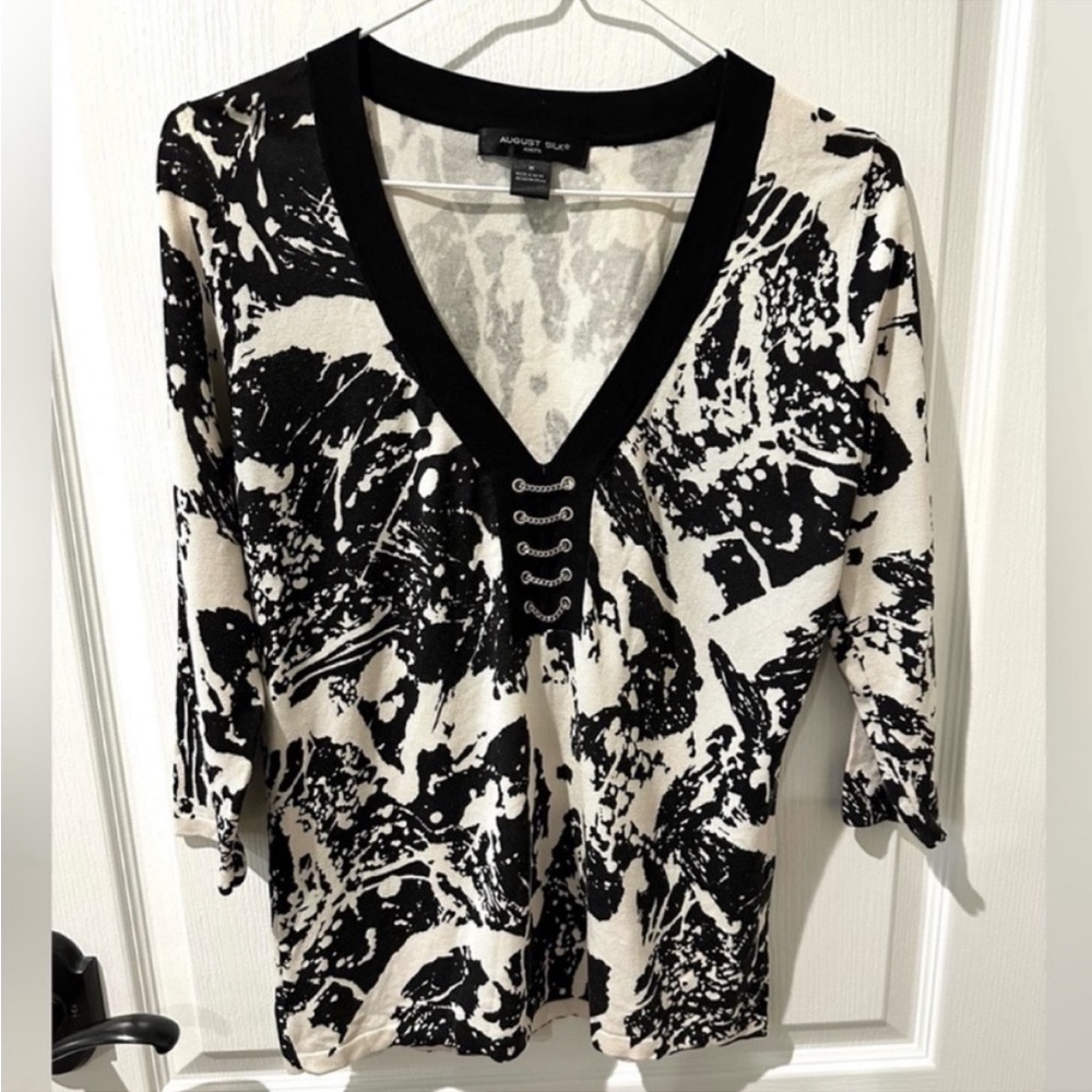 August Silk Black and White  Paint Splatter Print Knit 3/4 Sleeve Top